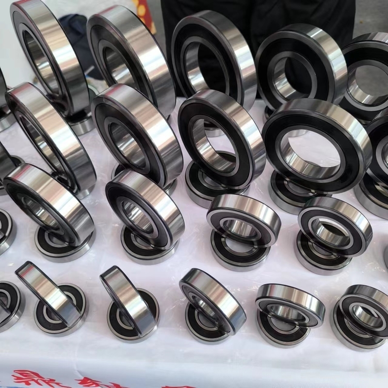 Einzelhandel Deep Groove Ball Bearing 98305 mit Bohrgröße 25-62 mm und Vibration V3