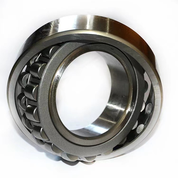 mit einem Durchmesser von mehr als 20 mm